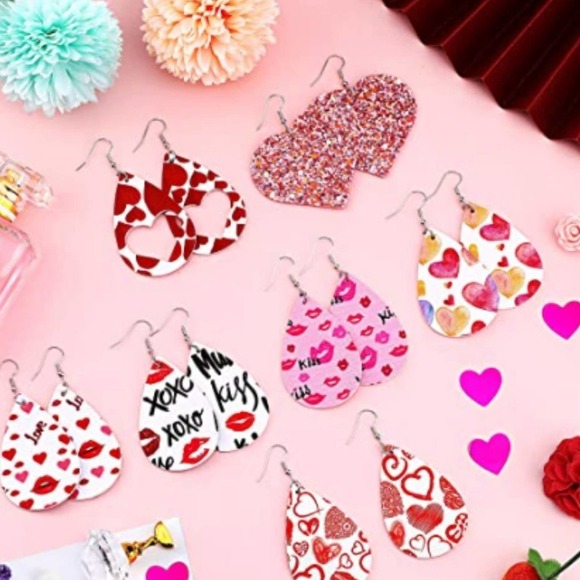 5/$25 Polka Dot Earrings Red Earrings Teardrop Retro Earrings Faux Leather 50s - Picture 2 of 7